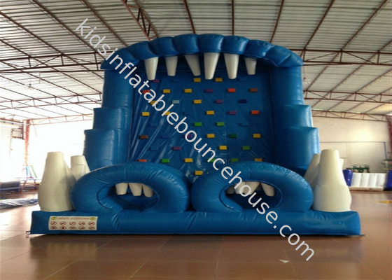 Μπλε βράχος αναρρίχηση Bounce House 6 X 4m Εμπορική φουσκωτή σκάλα αναρρίχηση